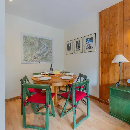 Hautes Aiguilles 29 *