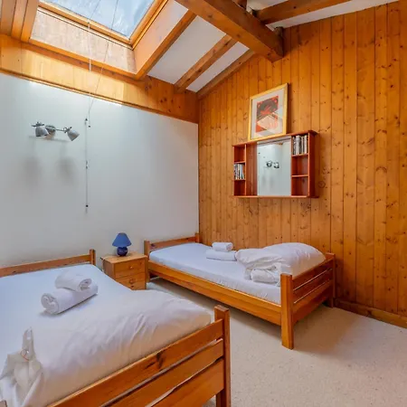 Hautes Aiguilles 29 *